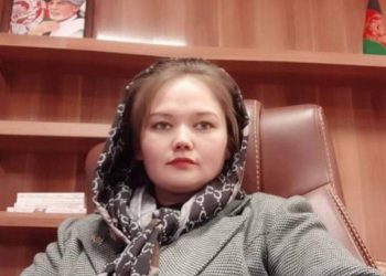 Struggle for nothing; The story of a woman who was unfamiliar with fatigue