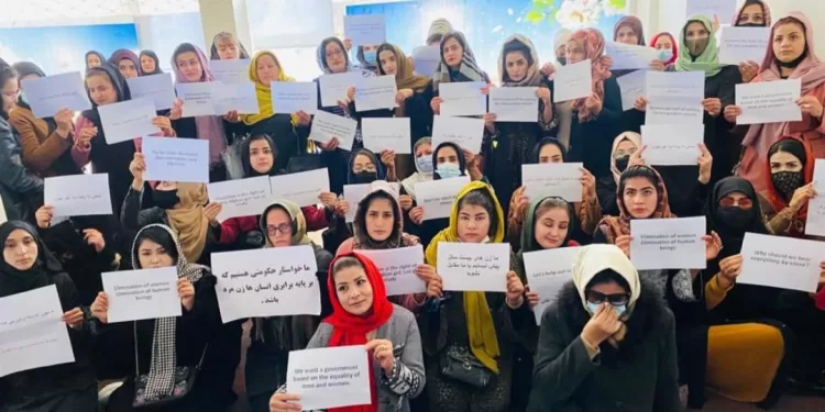 A Coalition of Women’s Movements Presents 8 Demands Addressing the International Community