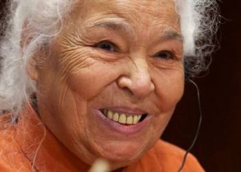 نوال سعداوی: «همه‌‎ی زنان دنیا ختنه شده‌‎اند»