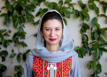 شهرزاد اکبر