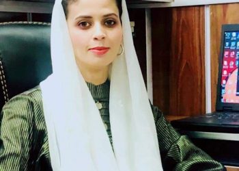 حمایت از کارزار زنانه برای حق آموزش و حق کار زنان!