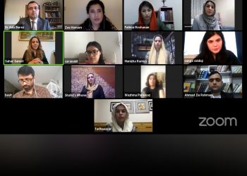 انتظار زنان از گفت‌وگوهای صلح: «صلح مردانه به درد زنان افغانستان نمی‌خورد»