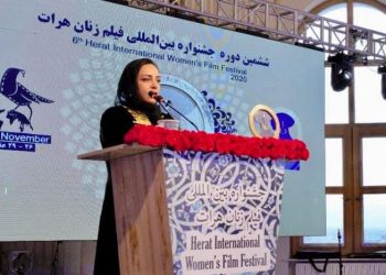 جشنواره‌ی جهانی فلم زنان هرات؛ نمایش درد و شکُوه زنان جهان در تالارهای سینمای افغانستان