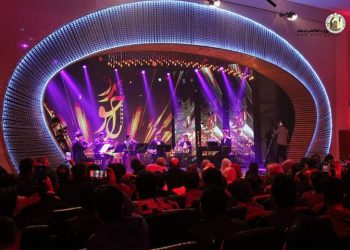 جشنواره‌ی لاجورد خاتمه یافت؛ تندیس‌های زرین لاجورد به کی‌ها رسید؟