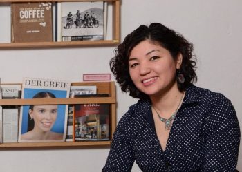 زهرا سوراسرافیل؛ زن و زنانه‌نویسی