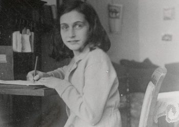 زندگی ممنوعه | خاطرات یک دختر جوان - قسمت اول 5 زندگی ممنوعه | خاطرات یک دختر جوان - قسمت اول زندگی ممنوعه | خاطرات یک دختر جوان – قسمت اول