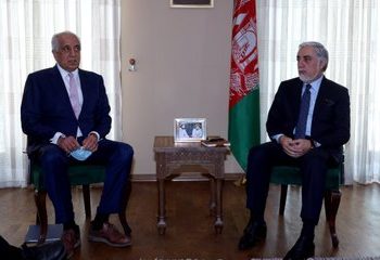 خلیلزاد به عبدالله: جهان توقع دارد حوزه جمهوری با طرح واحد به نشست استانبول برود