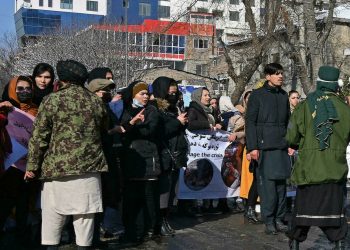 “محرم” و سند تثبیت “محرمیت” جبر مضاعف زنان