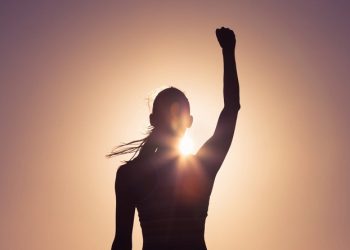 ضرورت آزادی زنان، هرگونه اقتدارگرایی با شرافت انسانی منافات دارد