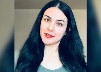 نقد دین در کنار مبارزهٔ میدانی، نیاز به تولید خِردِ مدرن دارد