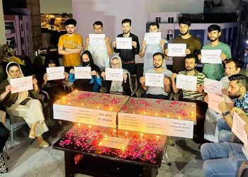 شمعی برای «سالگرد مرگ آزادی بیان»