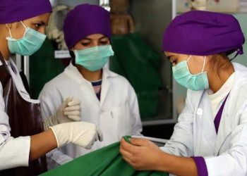 محرومیت دختران از آموزش برای آینده‌‌ی جامعه خطرناک است