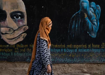 پارلمان بریتانیا: طالبان به دنبال حذف کامل زنان از جامعه هستند