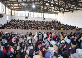 استاد آموزشگاه کاج به دانش‌آموزان: باتمام قوت در کانکور شرکت کنید