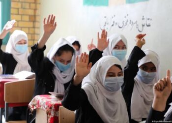 روزی برای زنان و دختران بازمانده از آموزش افغانستان