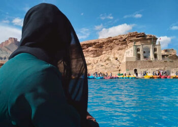 فرار از منزل