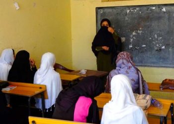 آموزش دختران