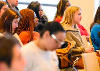 فمینیستهای سیاه؛ الهام از گذشته برای توانمندسازی نسلهای آینده 6 فمینیستهای سیاه؛ الهام از گذشته برای توانمندسازی نسلهای آینده فمینیستهای سیاه؛ الهام از گذشته برای توانمندسازی نسلهای آینده