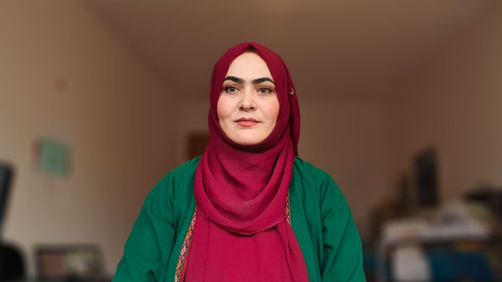 زنان در مهاجرت نیز برای افغانستان مبارزه می‌کنند