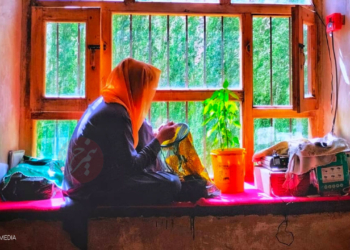 دانشکده‌ی هنر؛ رویای دست نیافتنی برای سکینه