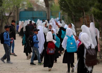 مکاتب ابتدایی