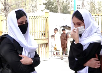 چرخۀ تلاش و ناامیدی؛ بسته‌ماندن دروازۀ مکاتب‌ به روی دختران