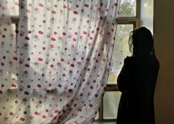 زندگی بر مدار رنج