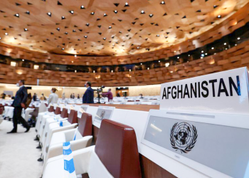 فعالان مدنی؛ راه‌حل بحران سیاسی افغانستان با حضور بدون قید و شرط زنان و شکل گیری نظام دموکراتیک ممکن است