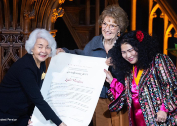 نشان شجاعت سلطنتی هلند به لیلا حیدری رسید