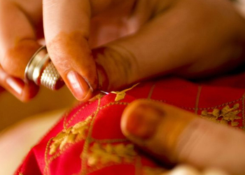 پیدا کردن نان از نوک سوزن