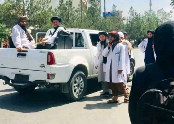 دست‌گیری خشونت‌آمیز زنان و دختران در کابل: اقدام وحشیانه و فراقانونی است