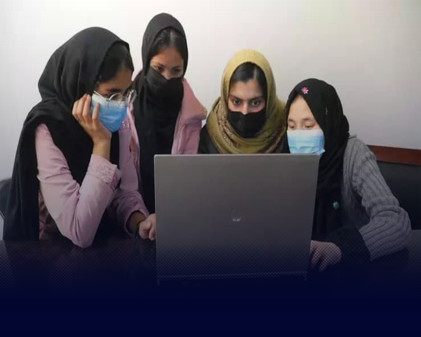 انترنیت سایت