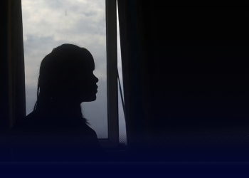 زندگی در اسارت‌ بی‌خبری؛ یادداشتِ دختری از کابل