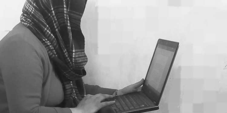 روایت‌گری در زمانه‌ی سرکوب؛ نمی‌خواهم جهان فقط آمارها را به خاطر بسپارد